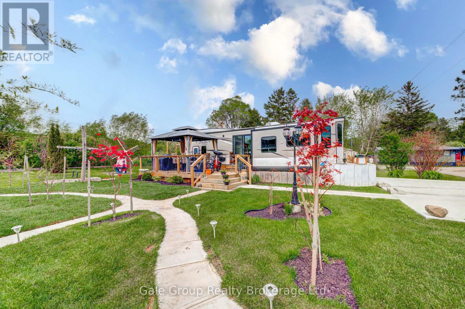 MLS® listing #30034731 for sale located at 92 - 495856 10TH LINE