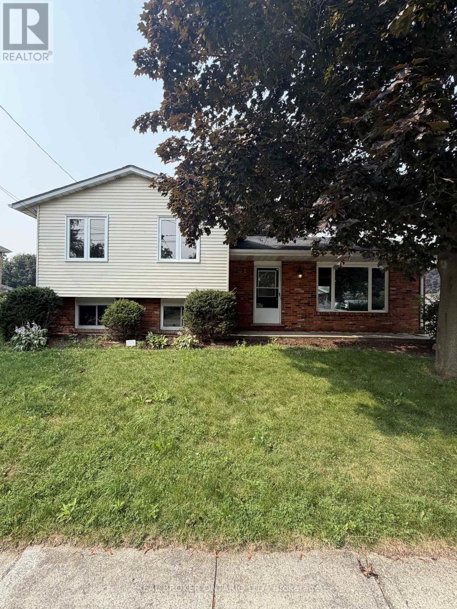 MLS® listing #30034882 for sale located at 49 JANE STREET