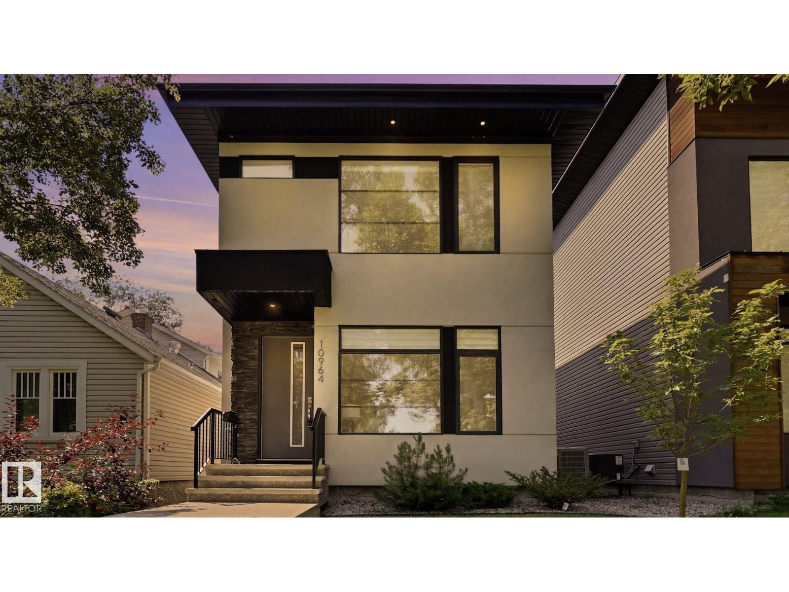 MLS® listing #30035015 for sale located at 10964 123 ST NW