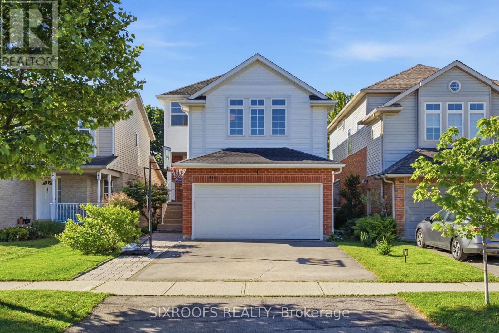 MLS® listing #30035197 for sale located at 414 HAVENDALE CRESCENT