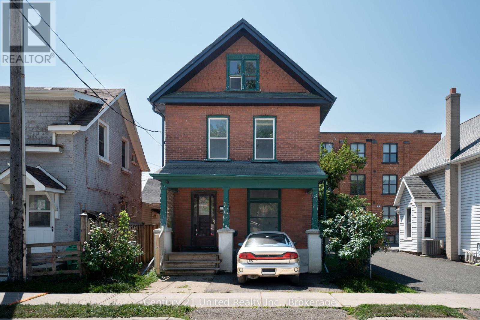 MLS® listing #30035563 for sale located at 155 WESTCOTT STREET