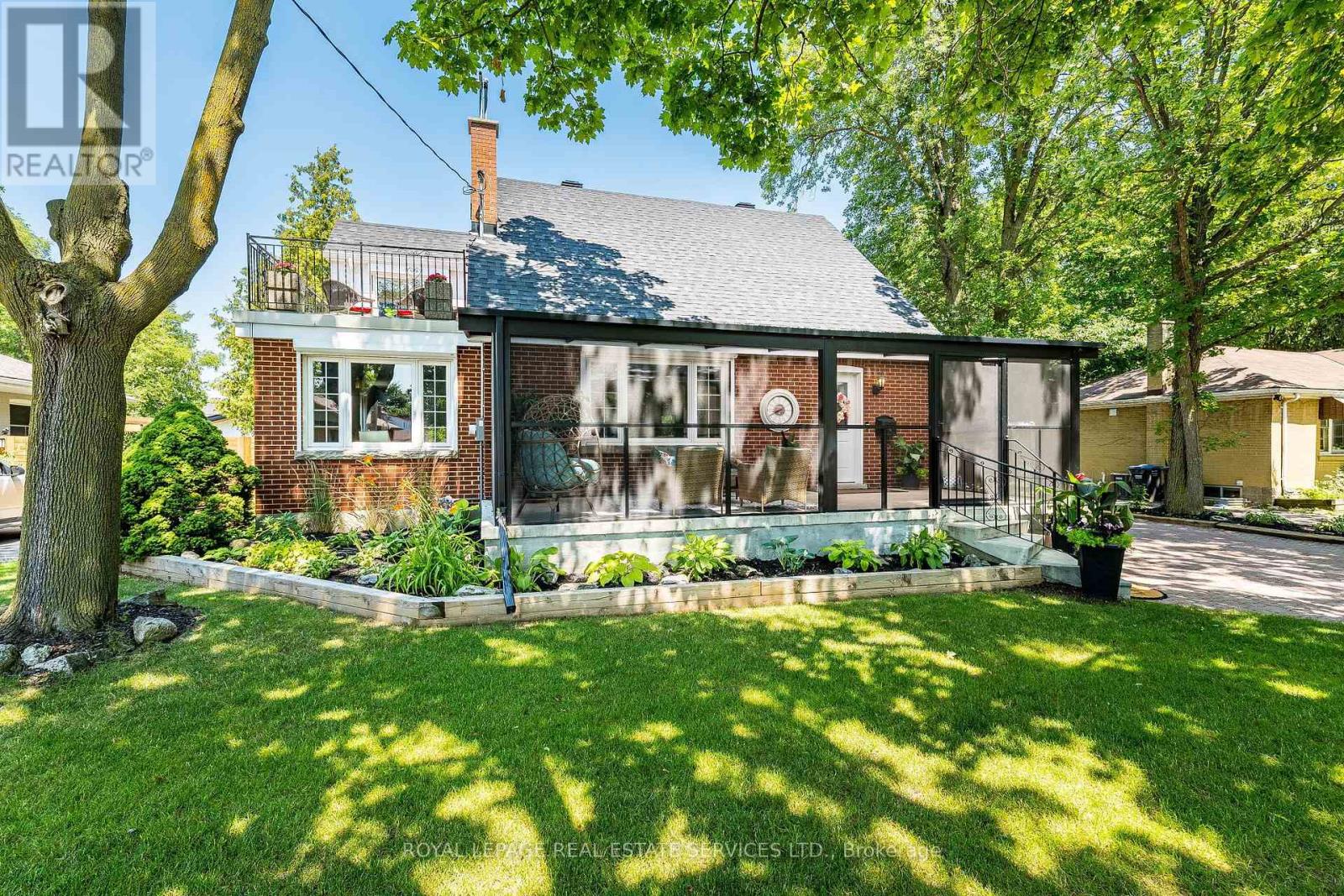 MLS® listing #30035683 for sale located at 4 FERN STREET