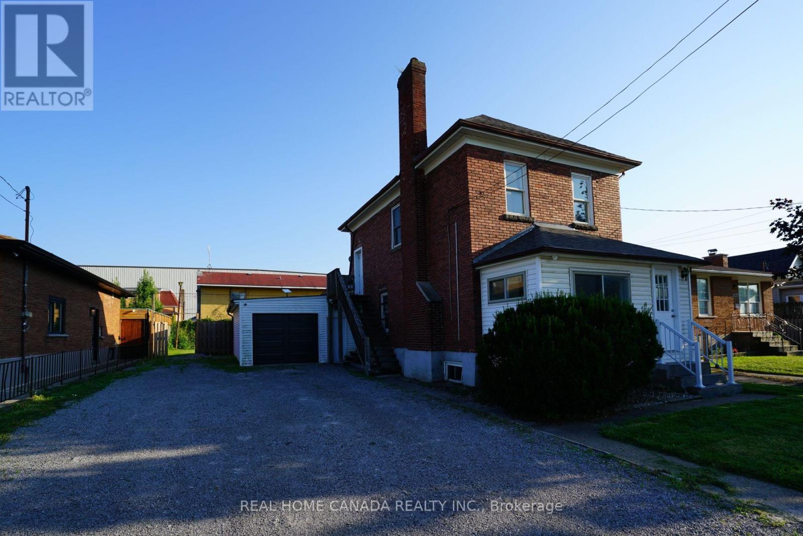 MLS® listing #30035715 for sale located at 5262 KITCHENER STREET