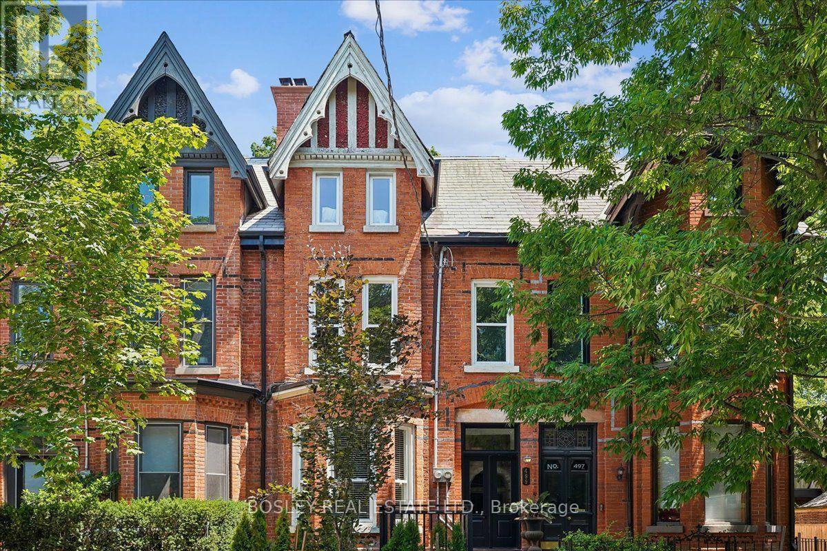 MLS® listing #30036359 for sale located at 499 ONTARIO STREET