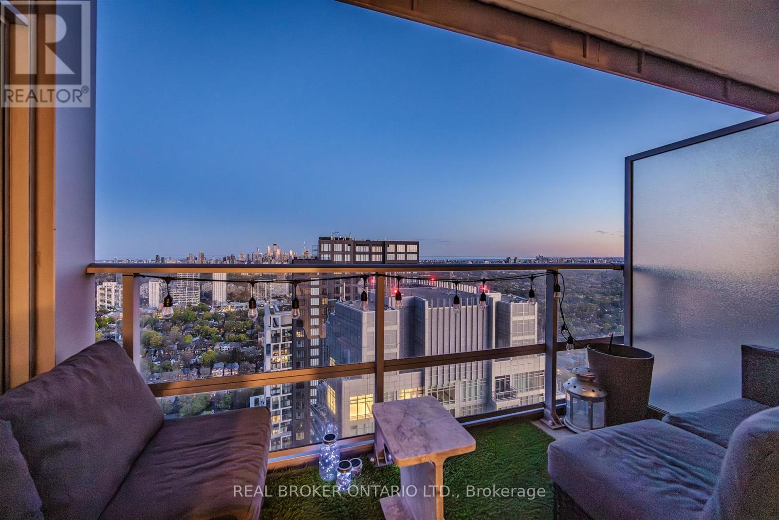 MLS® listing #30036372 for sale located at 4603 - 2191 YONGE STREET