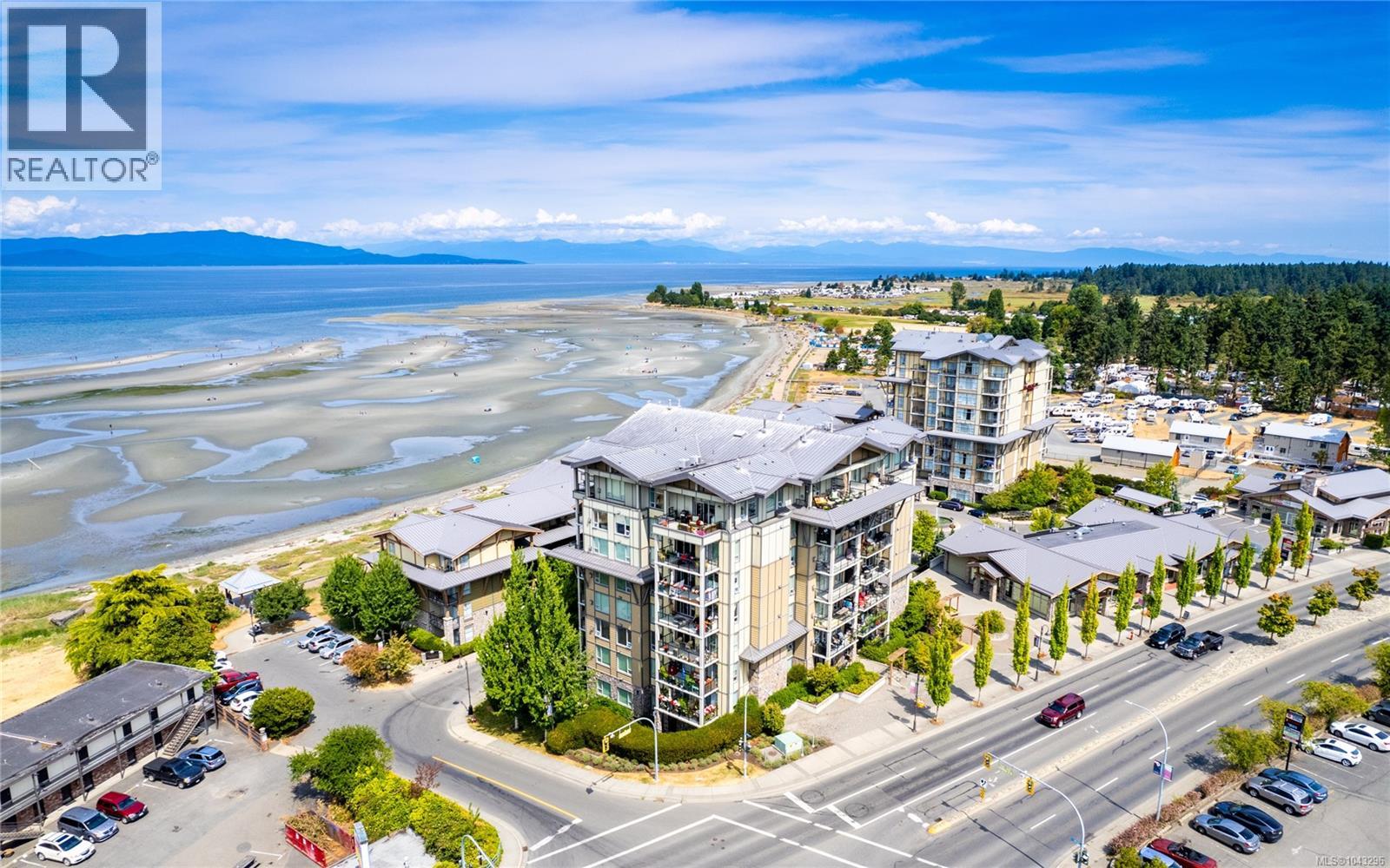 MLS® listing #30036612 for sale located at 606 194 Beachside Dr