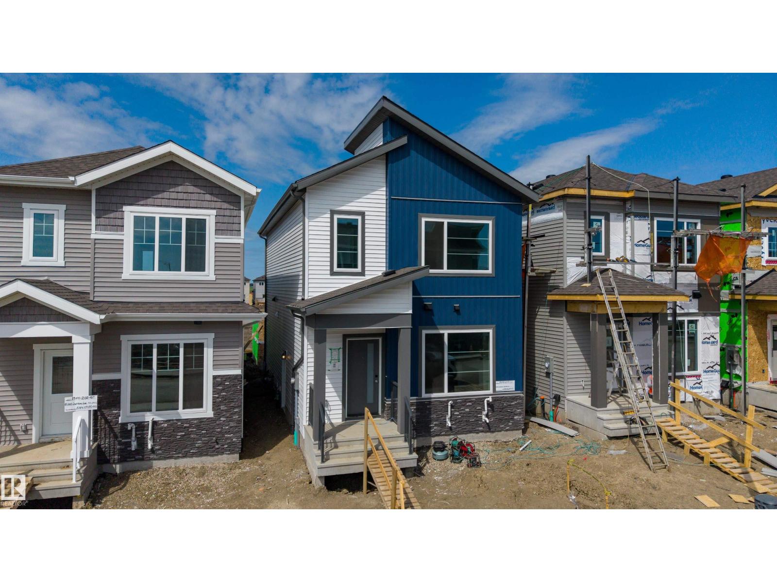 MLS® listing #30038877 for sale located at 1508 209 ST NW