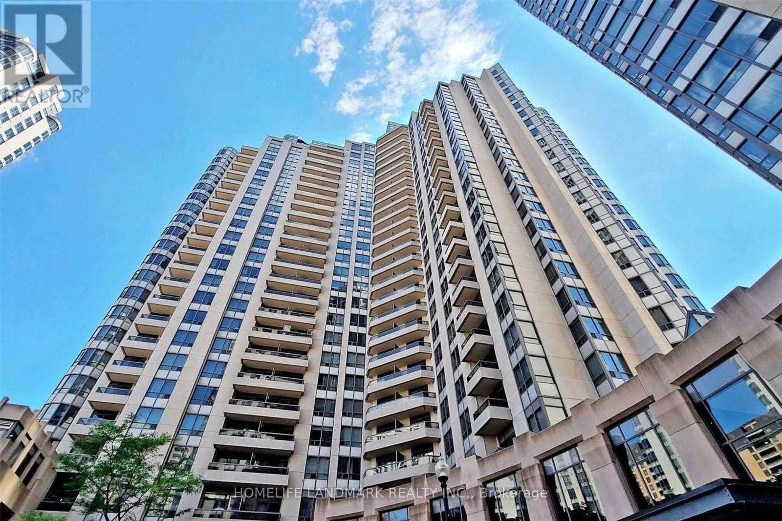 MLS® listing #30040367 for sale located at 2125 - 15 NORTHTOWN WAY