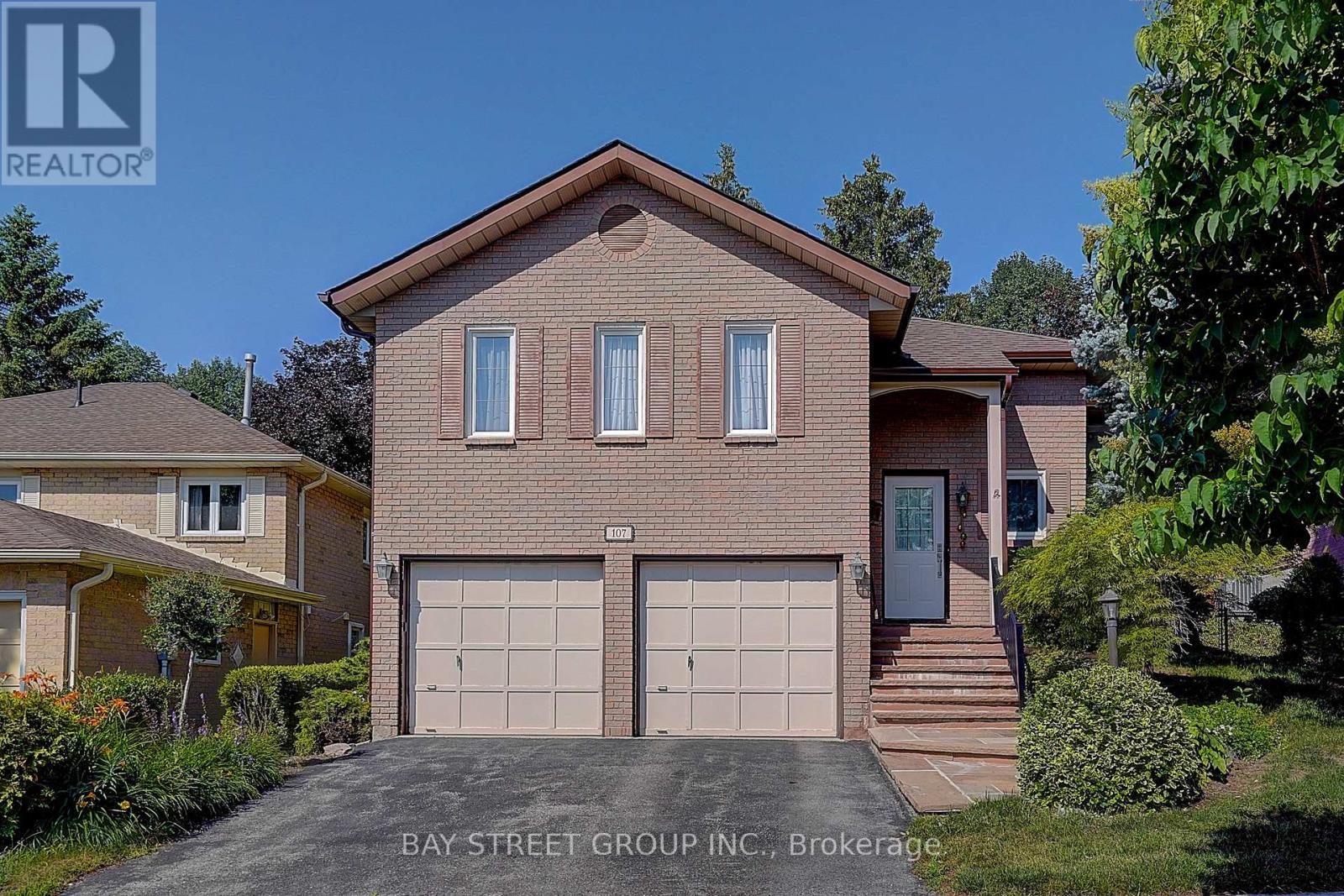 MLS® listing #30040375 for sale located at 107 CRAWFORD ROSE DRIVE