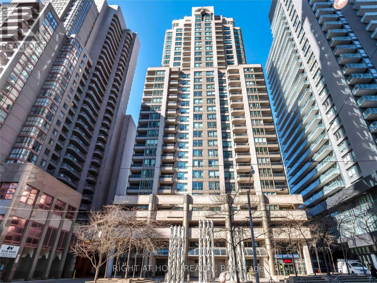 MLS® listing #30041128 for sale located at 2306 - 750 BAY STREET
