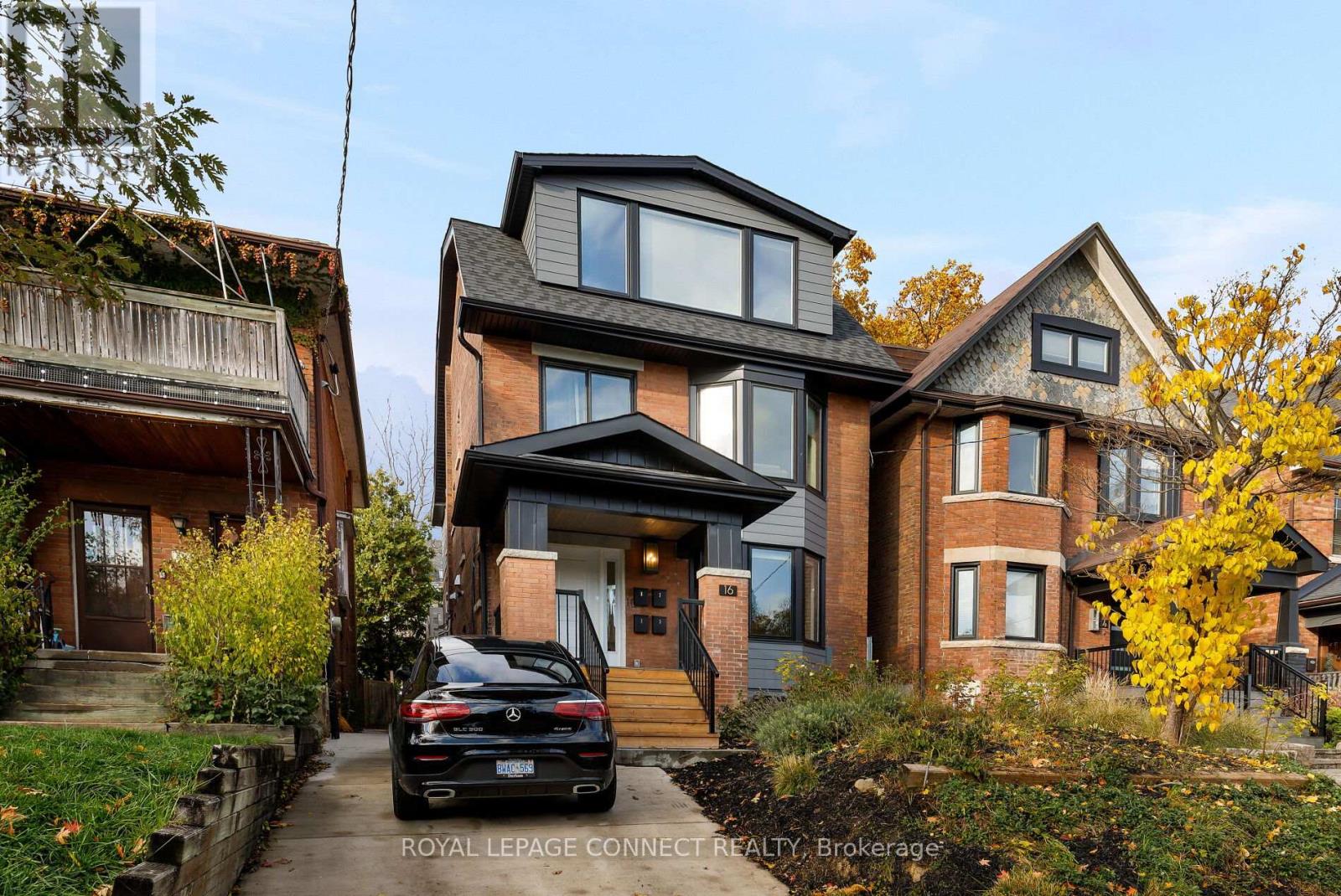 MLS® listing #30042275 for sale located at 16 ROSEMOUNT AVENUE