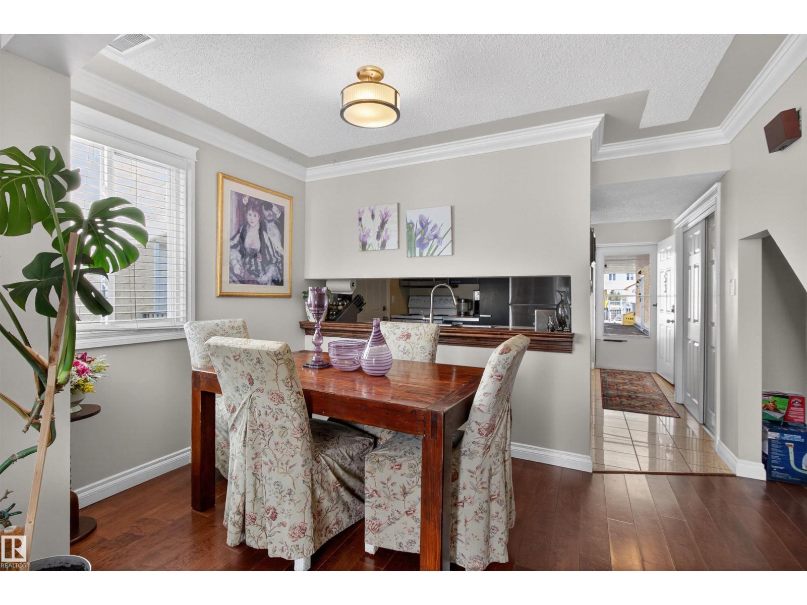MLS® listing #30043392 for sale located at 53 LANCASTER TC NW