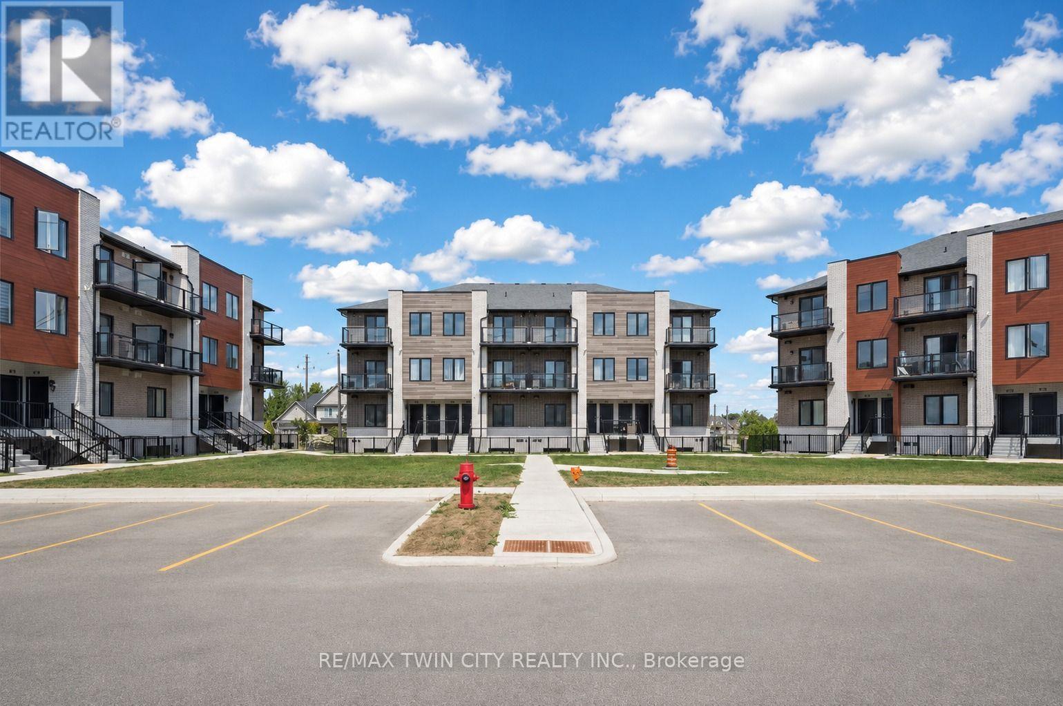 MLS® listing #30043999 for sale located at 3 - 10 SOUTH CREEK DRIVE