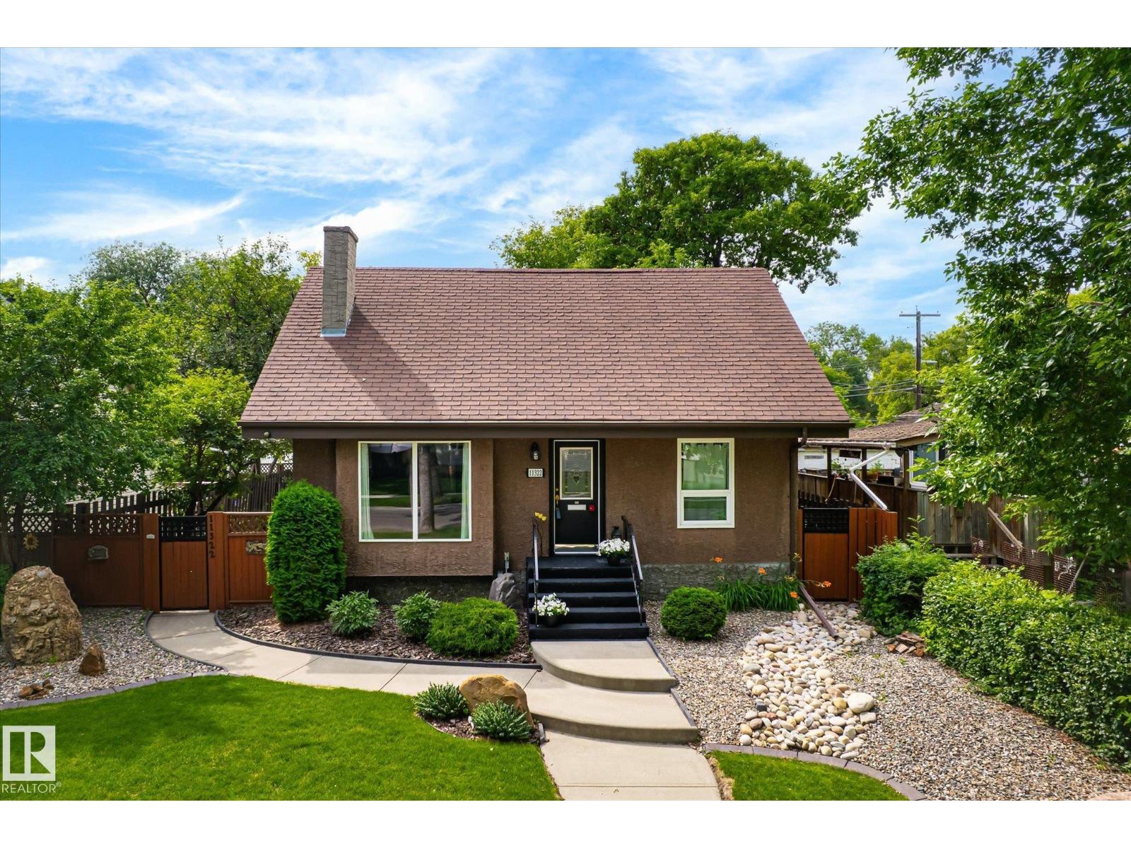 MLS® listing #30044008 for sale located at 11322 56 ST NW