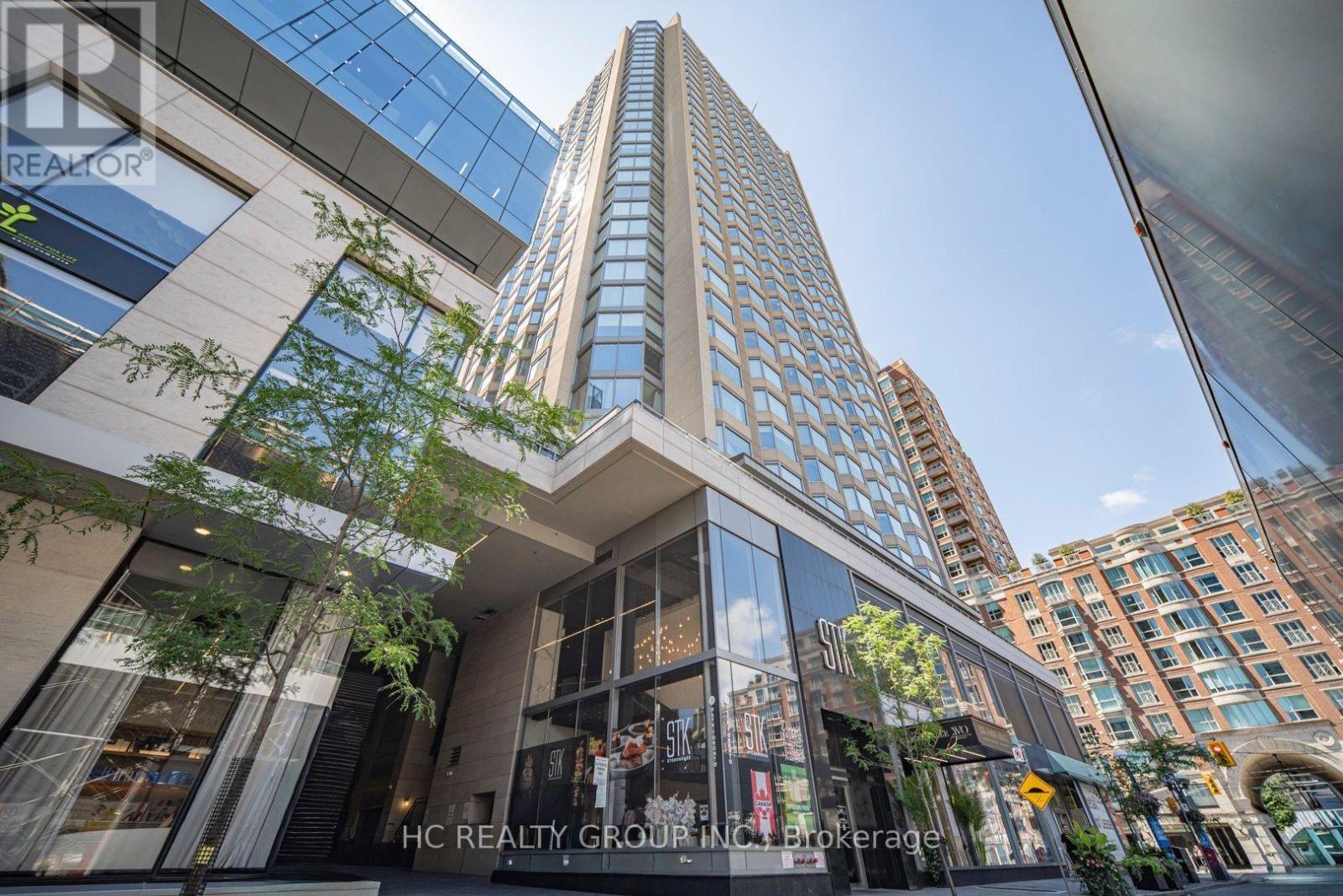 MLS® listing #30044740 for sale located at 2014 - 155 YORKVILLE AVENUE