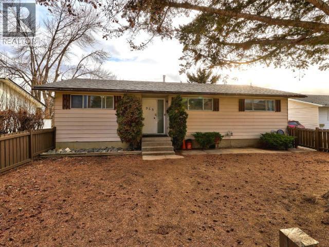 MLS® listing #30045164 for sale located at 948 RYAN Place