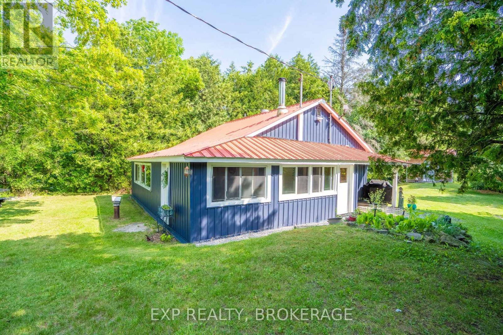 MLS® listing #30046293 for sale located at 1026 ARCOL ROAD