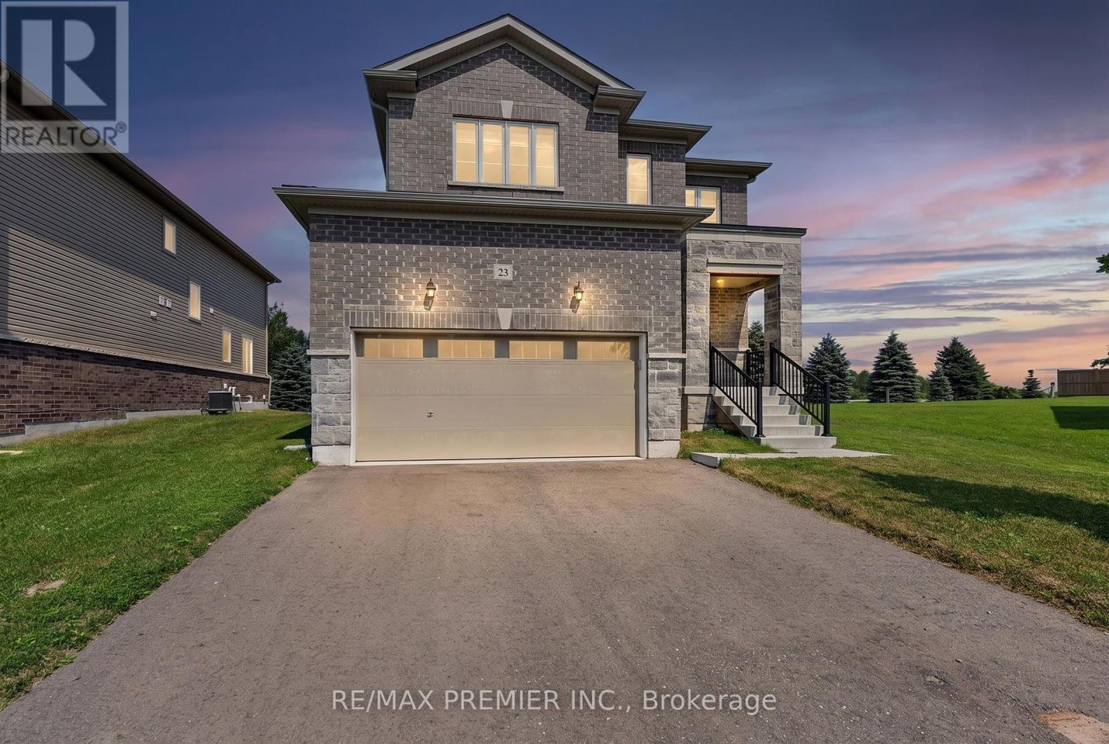 MLS® listing #30046309 for sale located at 23 AUTUMN DRIVE