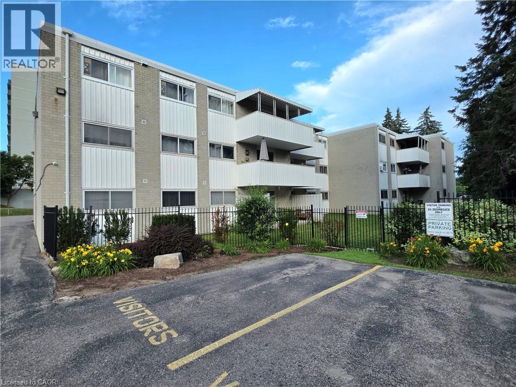 MLS® listing #30046558 for sale located at 24 MOOREGATE Crescent Unit# 103
