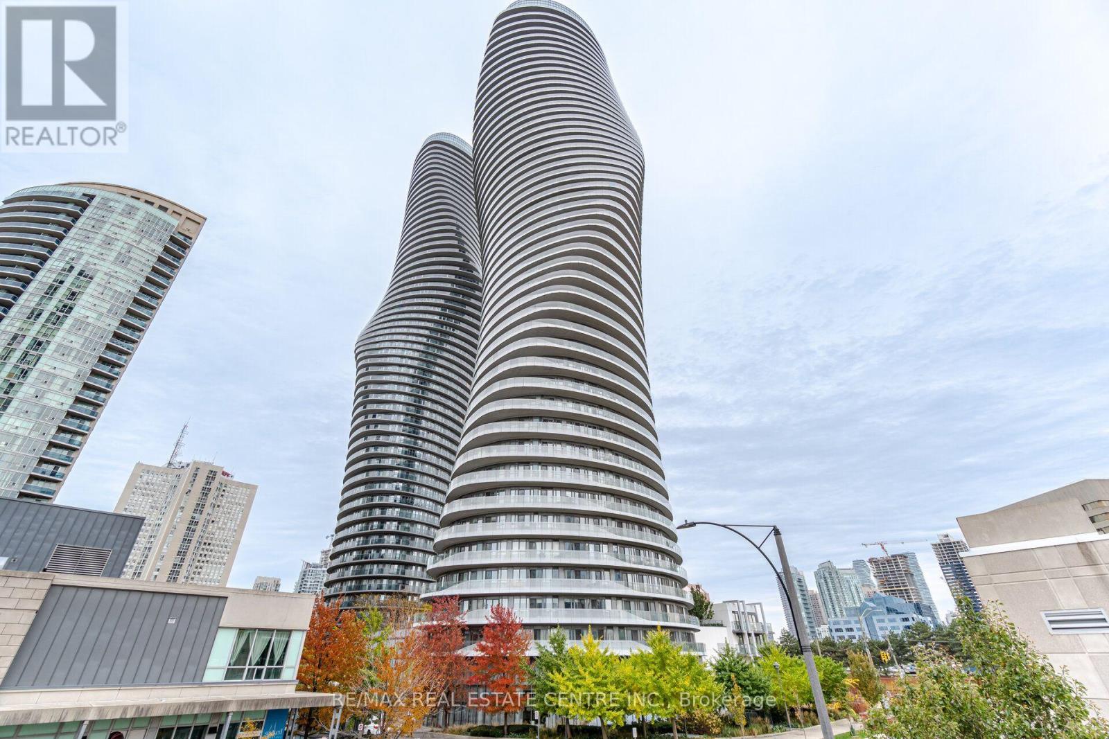 MLS® listing #30047126 for sale located at LPH8 - 50 ABSOLUTE AVENUE