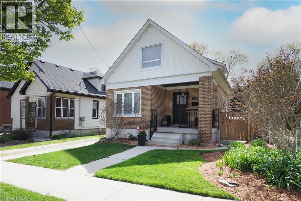 MLS® listing #30047264 for sale located at 123 SAMUEL Street