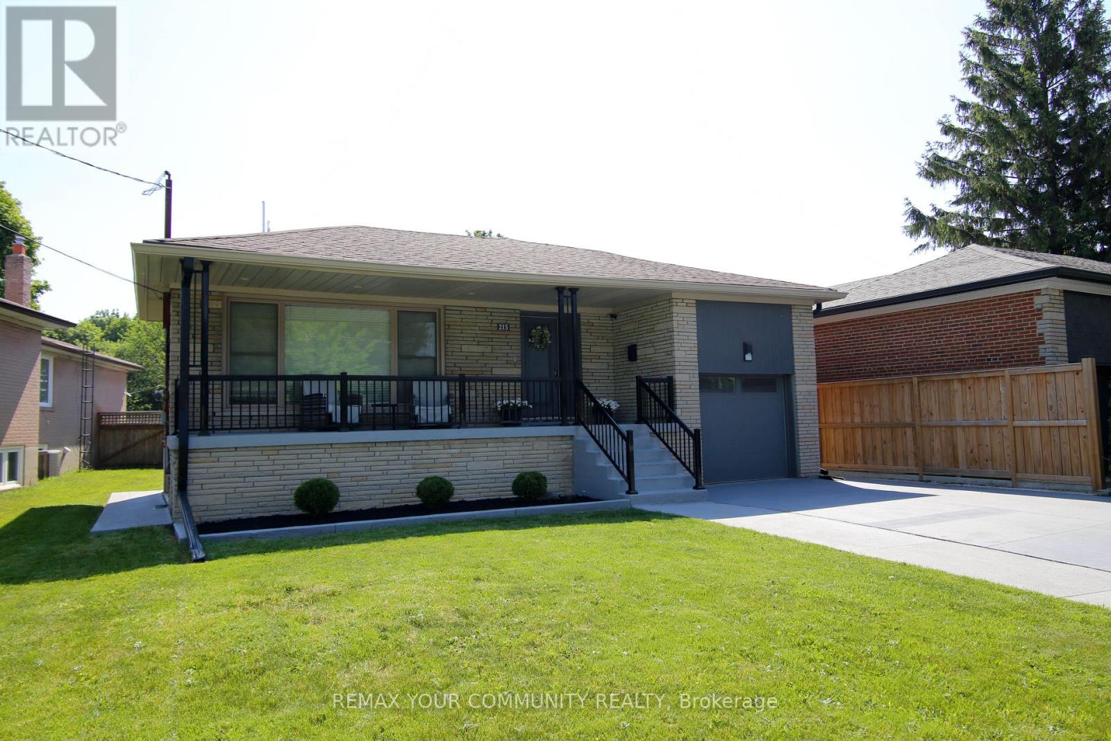 MLS® listing #30048348 for sale located at 215 HONITON STREET