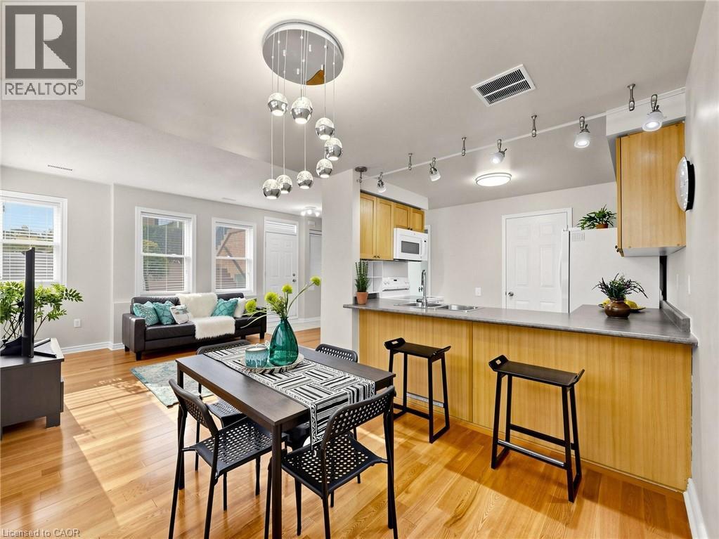 MLS® listing #30051346 for sale located at 760 LAWRENCE Avenue Unit# 76