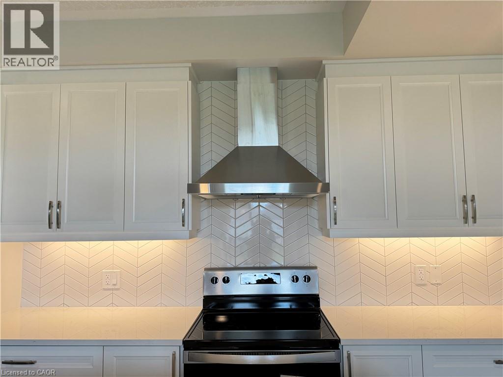 MLS® listing #30051724 for sale located at 142 FOAMFLOWER Place Unit# 22