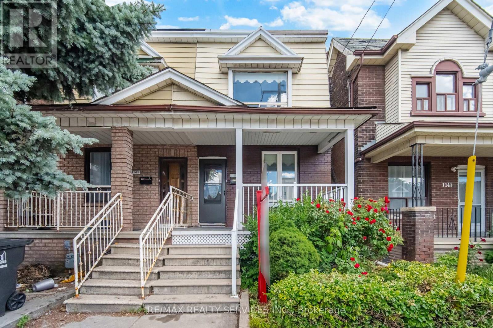 MLS® listing #30054332 for sale located at 1147 DUFFERIN STREET