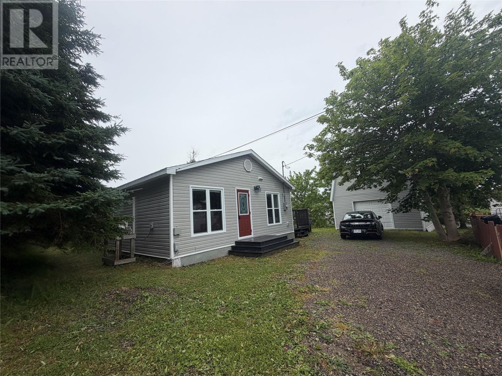 MLS® listing #30055182 for sale located at 4 Duceys Lane