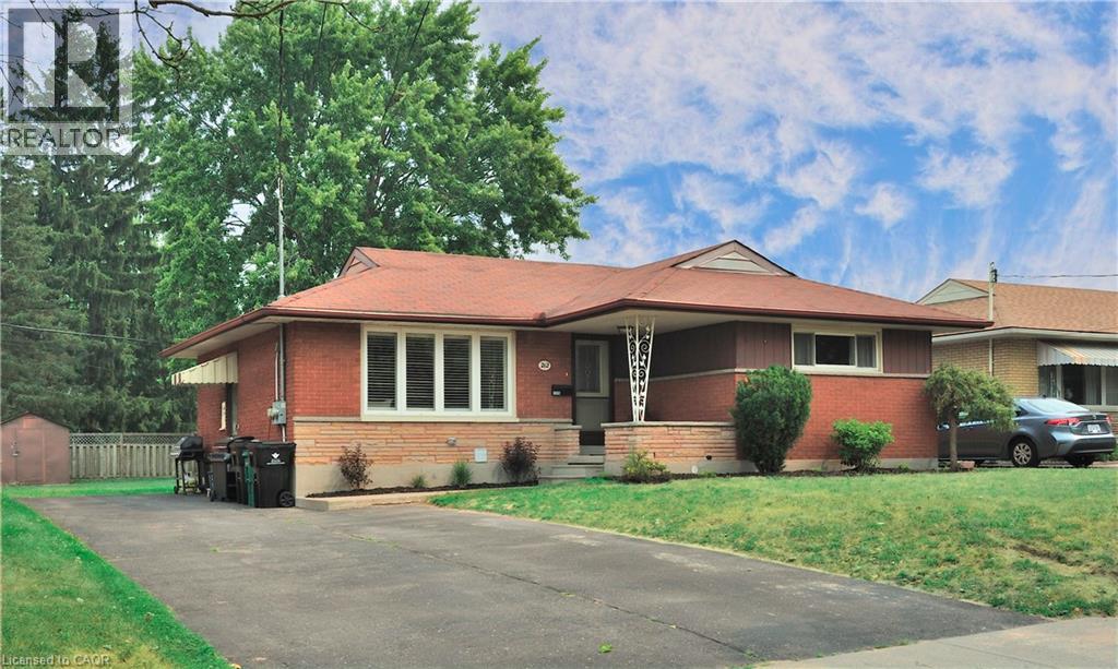 MLS® listing #30055885 for sale located at 212 DOON Road