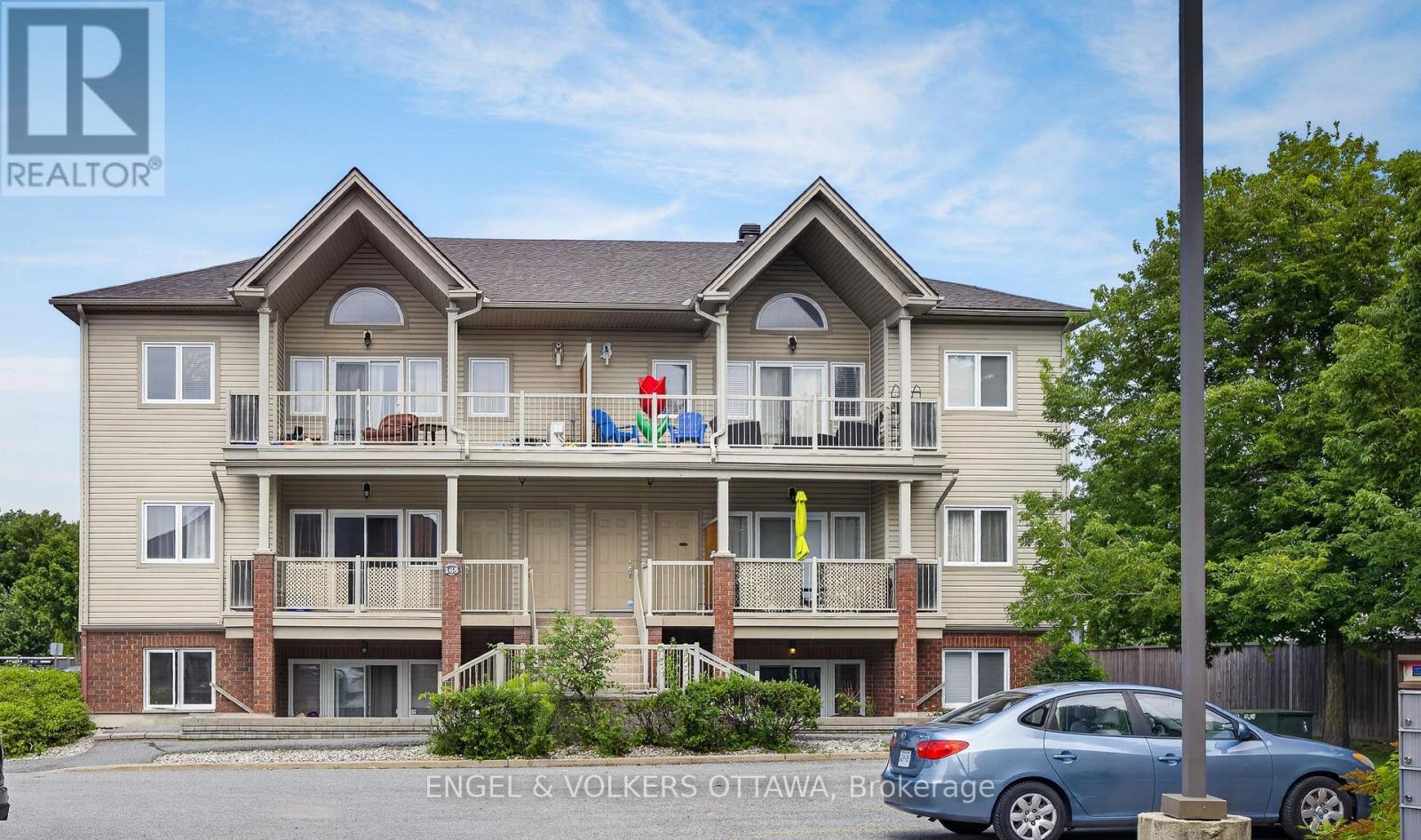 MLS® listing #30055944 for sale located at 4 - 165 WATERBRIDGE DRIVE