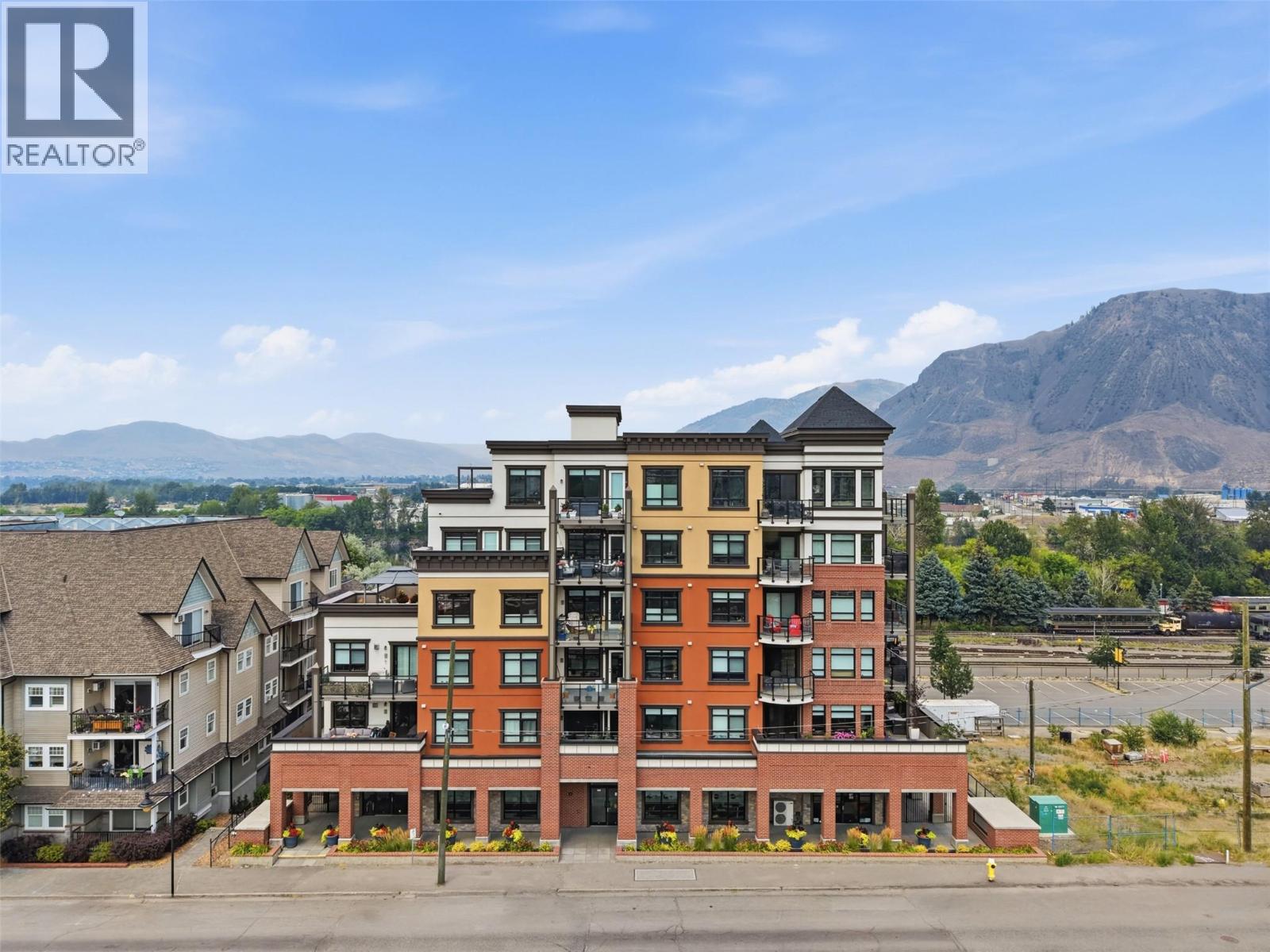MLS® listing #30056793 for sale located at 568 LORNE Street Unit# 401