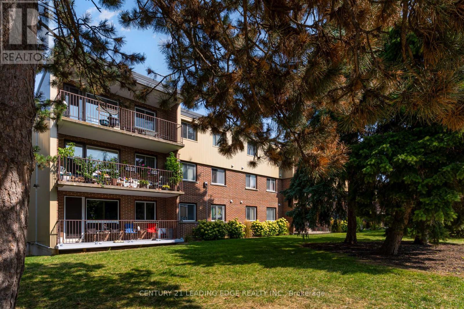 MLS® listing #30057343 for sale located at 314 - 30 AVALON PLACE