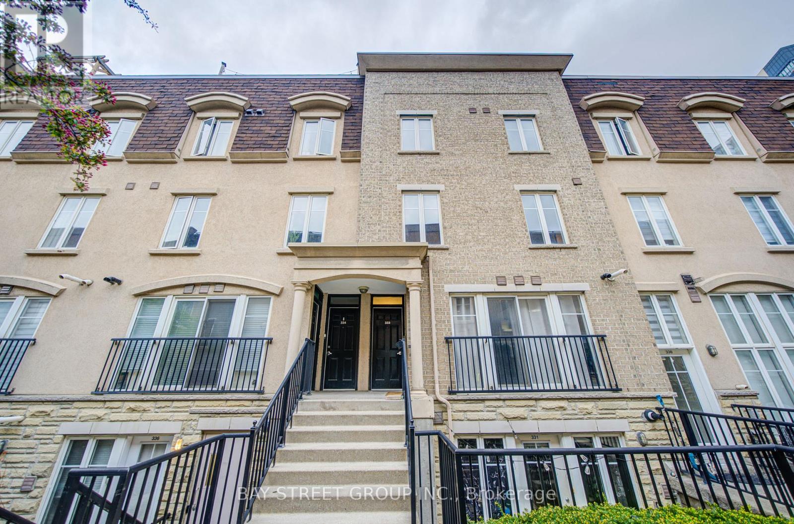 MLS® listing #30058944 for sale located at 333 - 30 WESTERN BATTERY ROAD