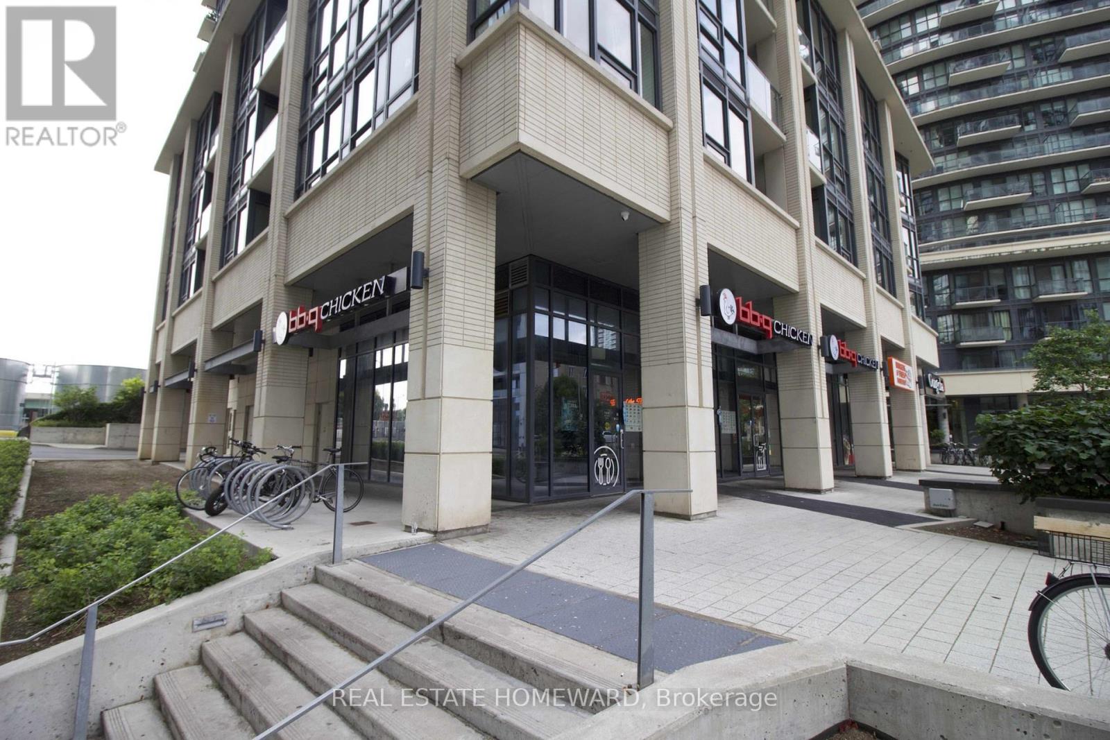 MLS® listing #30060289 for sale located at 3 - 49 EAST LIBERTY STREET