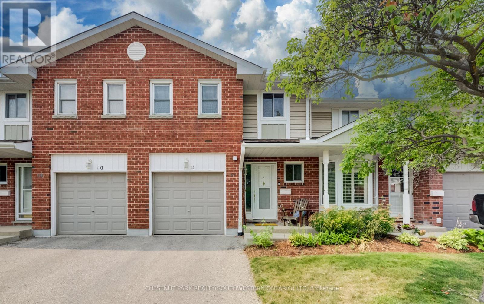 MLS® listing #30060655 for sale located at 11 - 210 HIGHLAND CRESCENT