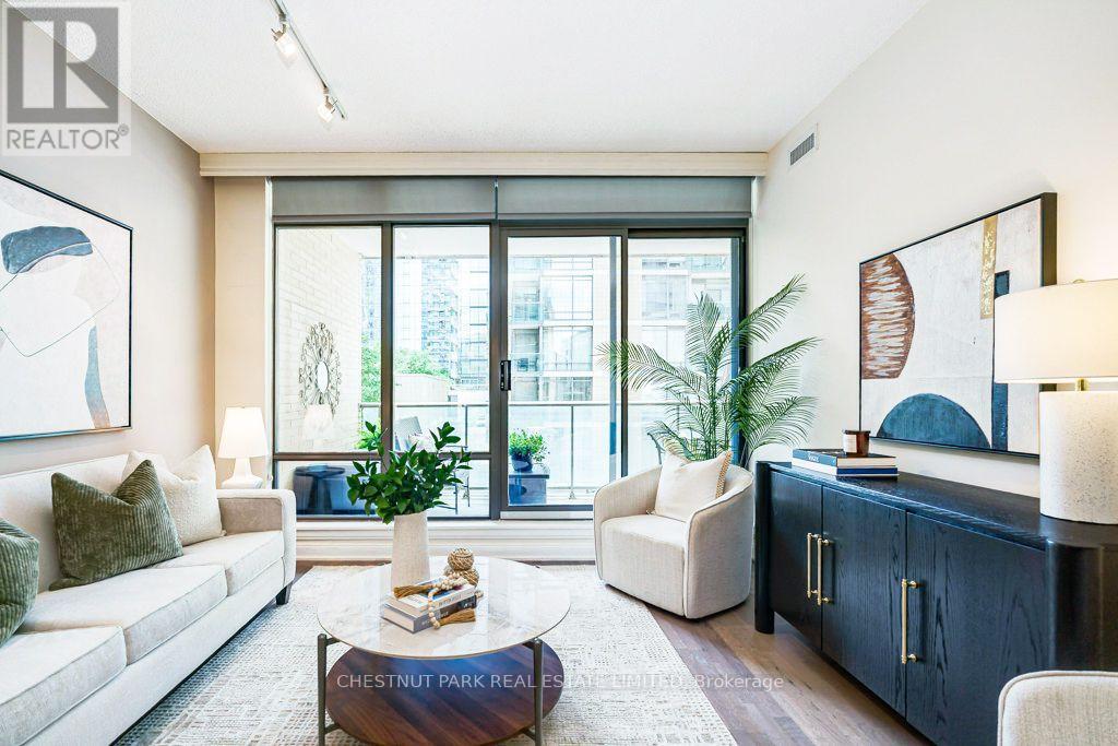MLS® listing #30061715 for sale located at 210 - 18 YORKVILLE AVENUE