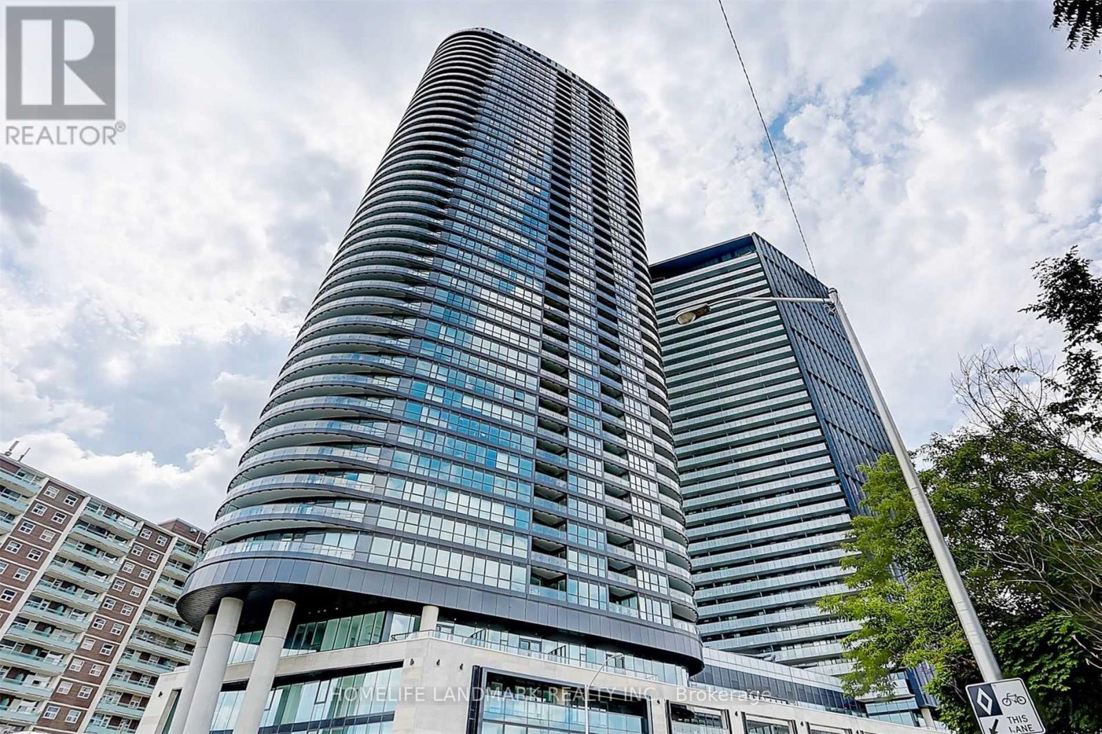 MLS® listing #30061722 for sale located at 1618 - 585 BLOOR STREET E