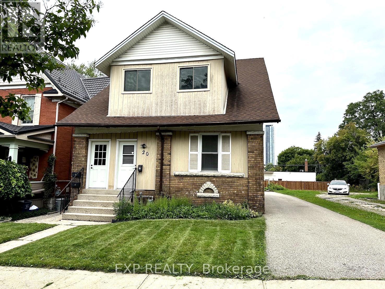 MLS® listing #30062492 for sale located at 3 - 20 CAMERON STREET N