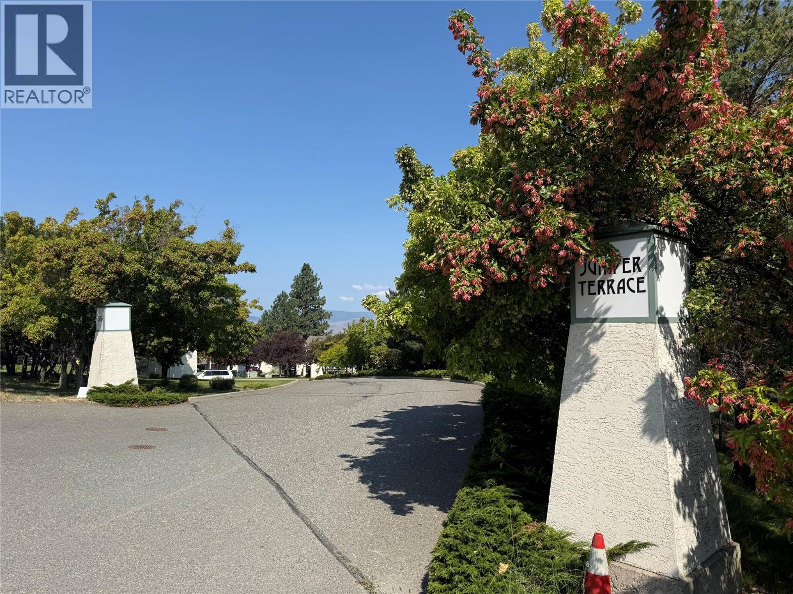 MLS® listing #30063162 for sale located at 2050 Qu’appelle Boulevard Unit# 19