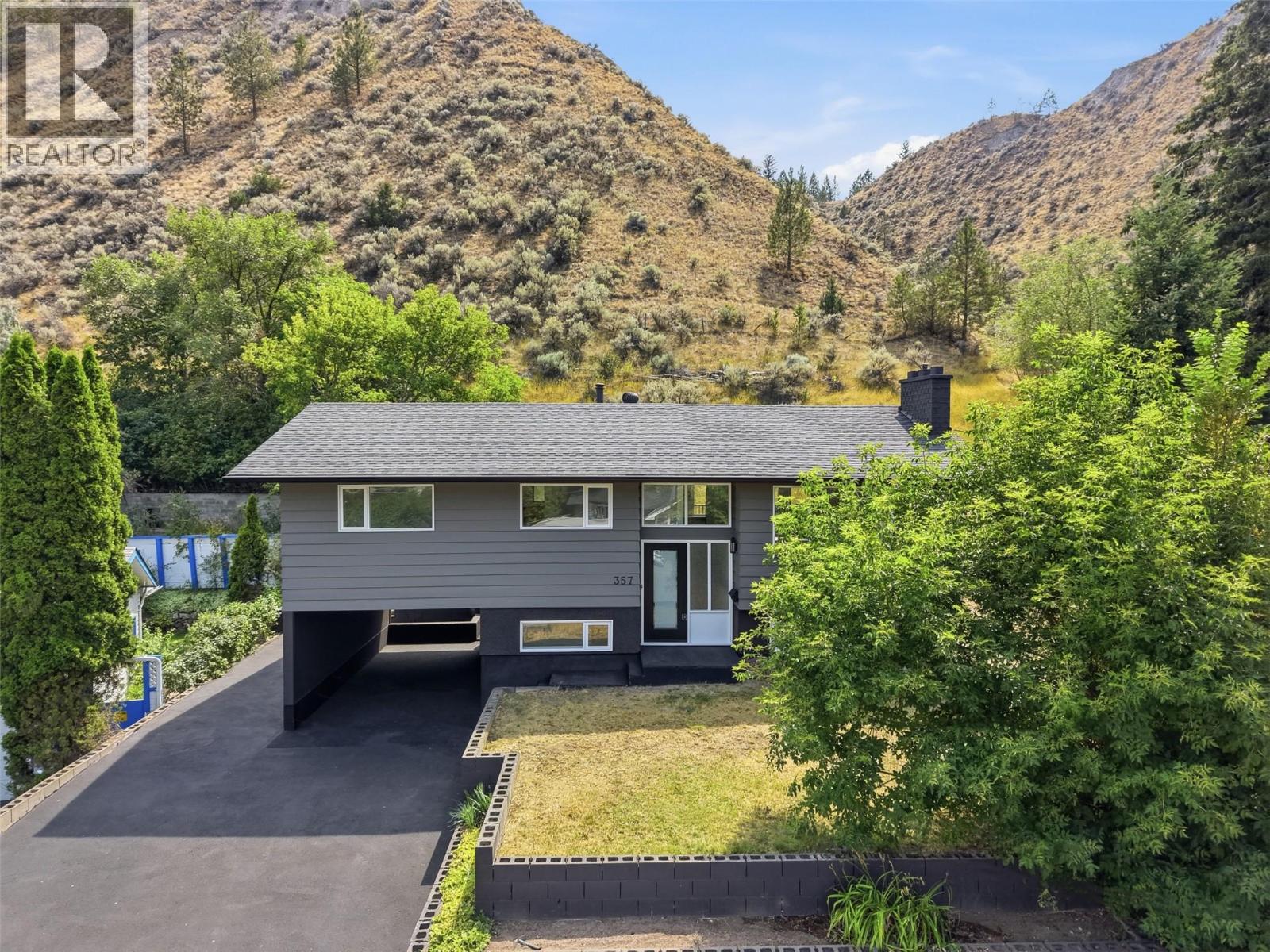 MLS® listing #30063317 for sale located at 357 MACADAM Road