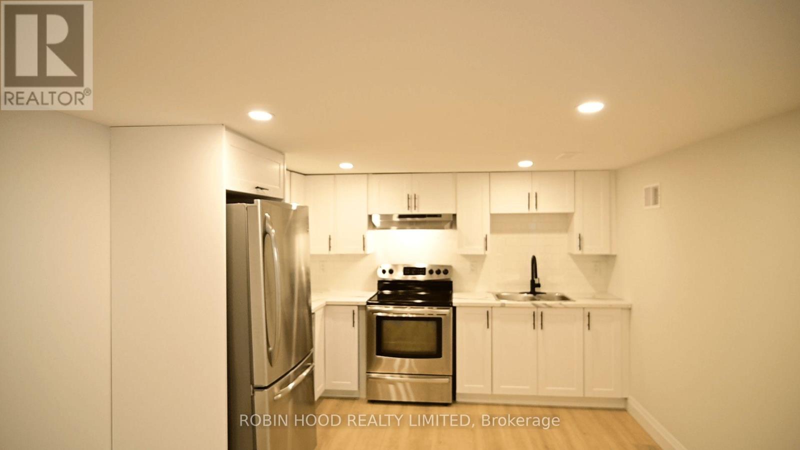 MLS® listing #30063612 for sale located at UNIT 2 - 40 WINSLOW DRIVE