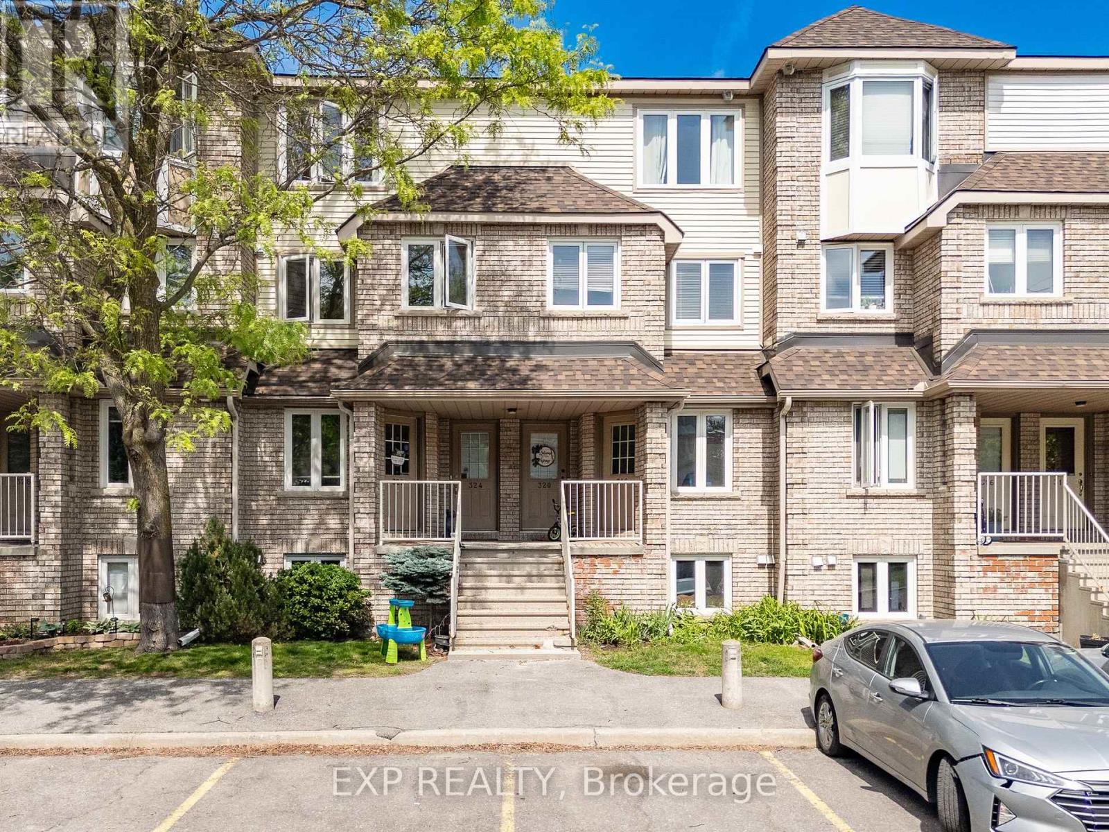 MLS® listing #30063937 for sale located at 324 BRISTON PRIVATE