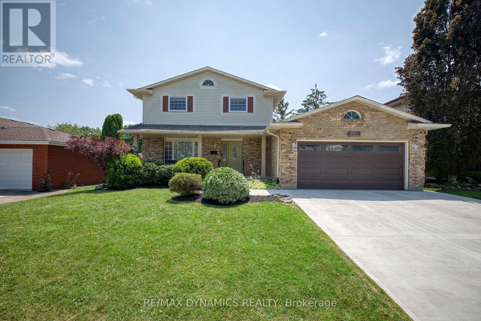 MLS® listing #30064020 for sale located at 7362 WOODGATE STREET