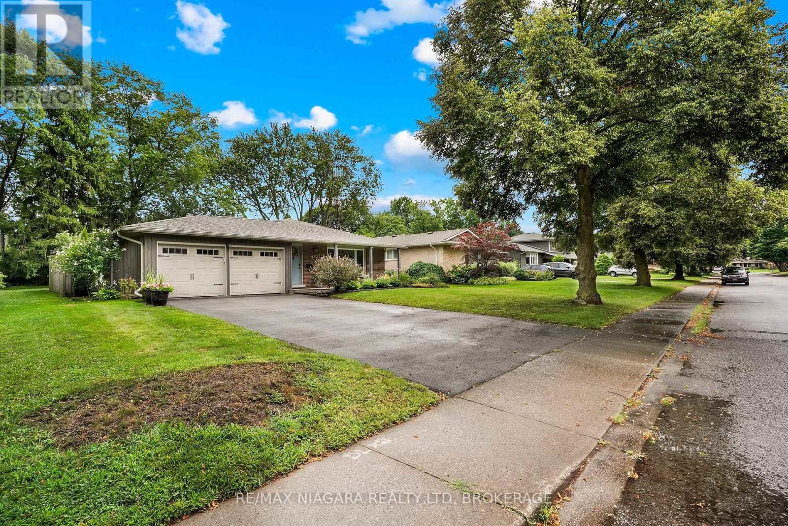 MLS® listing #30064664 for sale located at 3528 HARVARD AVENUE