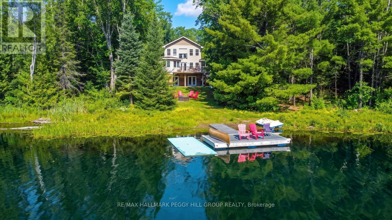 MLS® listing #30064764 for sale located at 4 CLOVER COURT