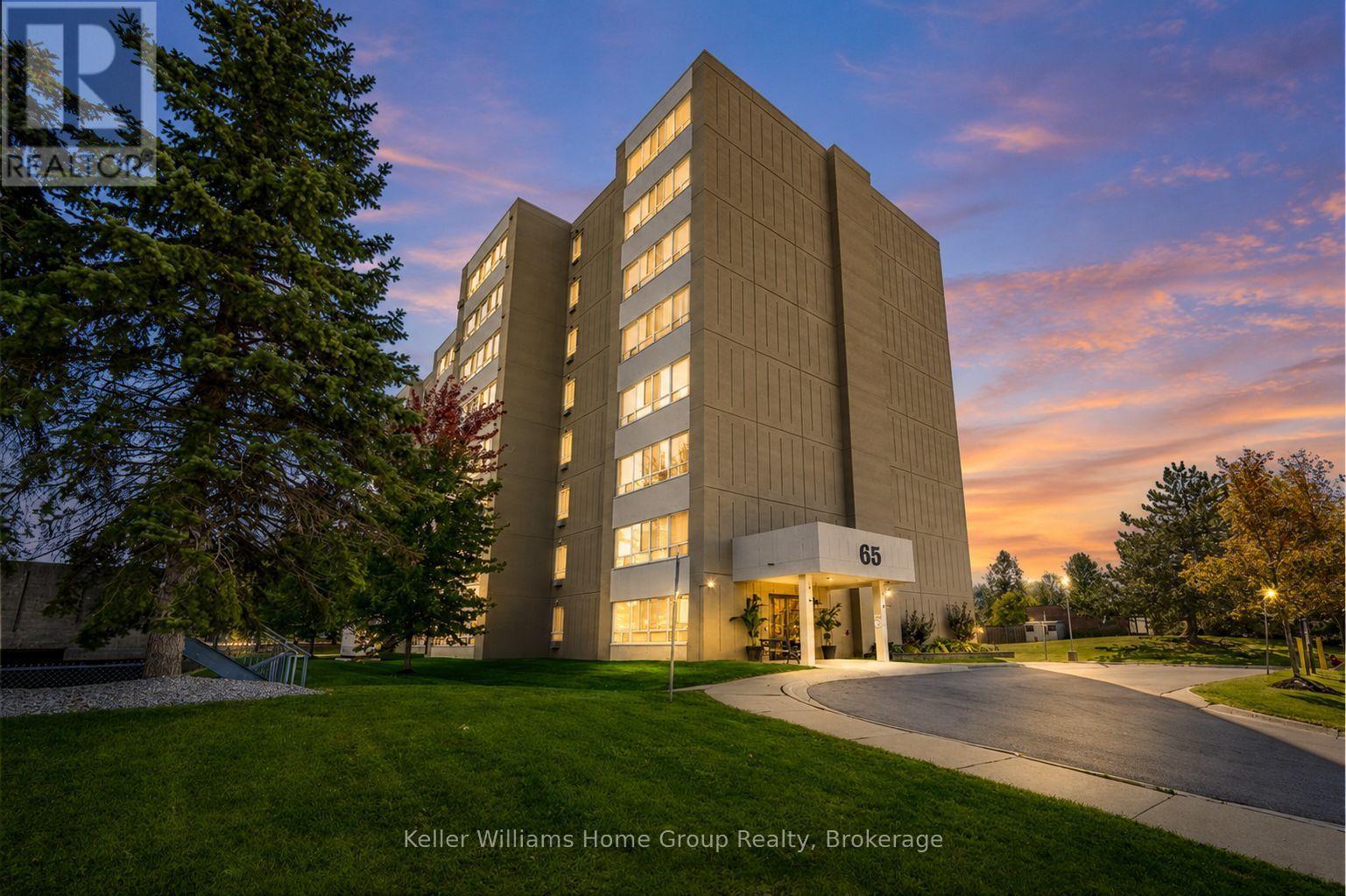 MLS® listing #30065092 for sale located at 106 - 65 HIGHLAND CRES CRESCENT