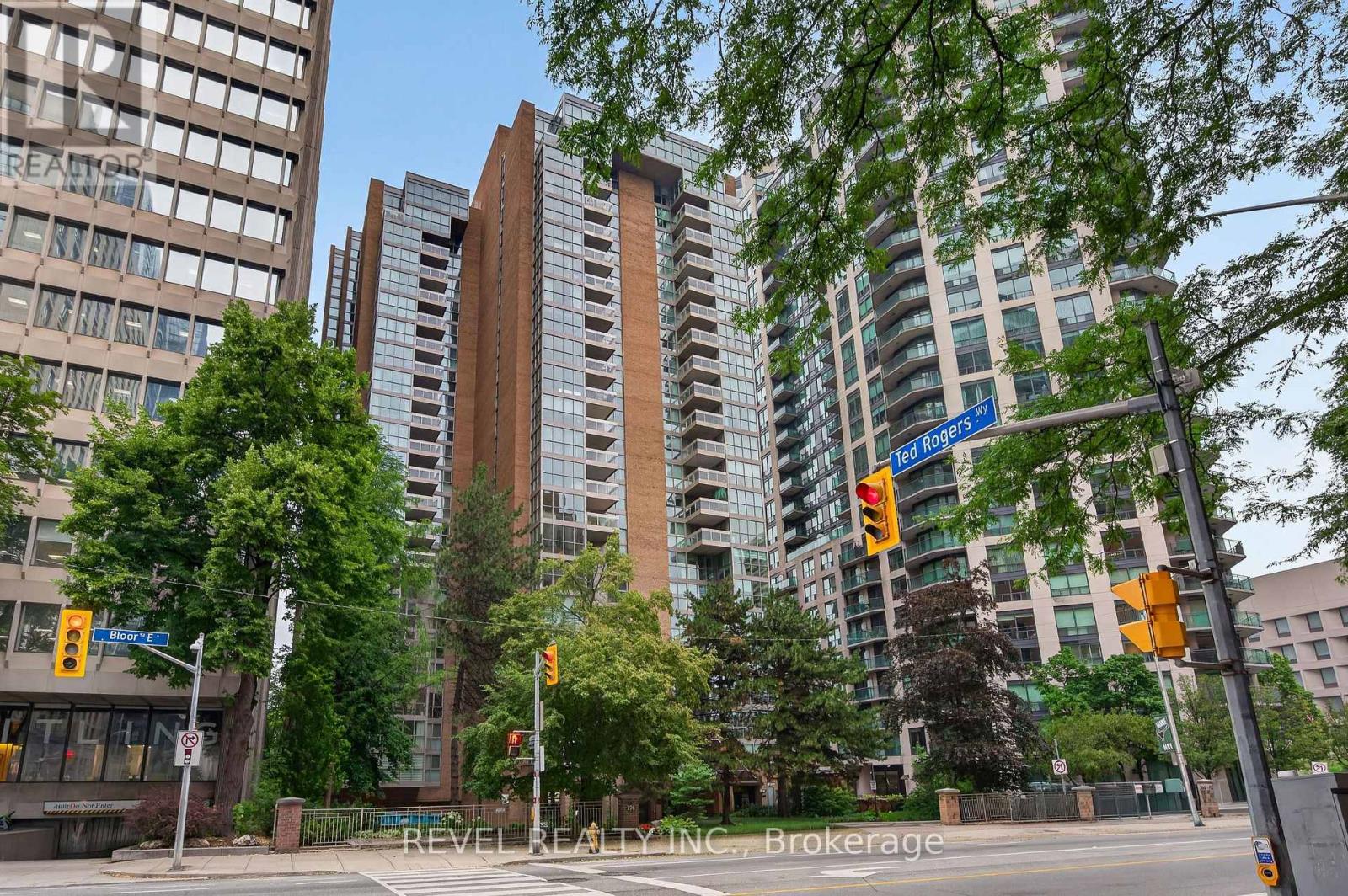 MLS® listing #30066096 for sale located at 2301 - 278 BLOOR STREET E