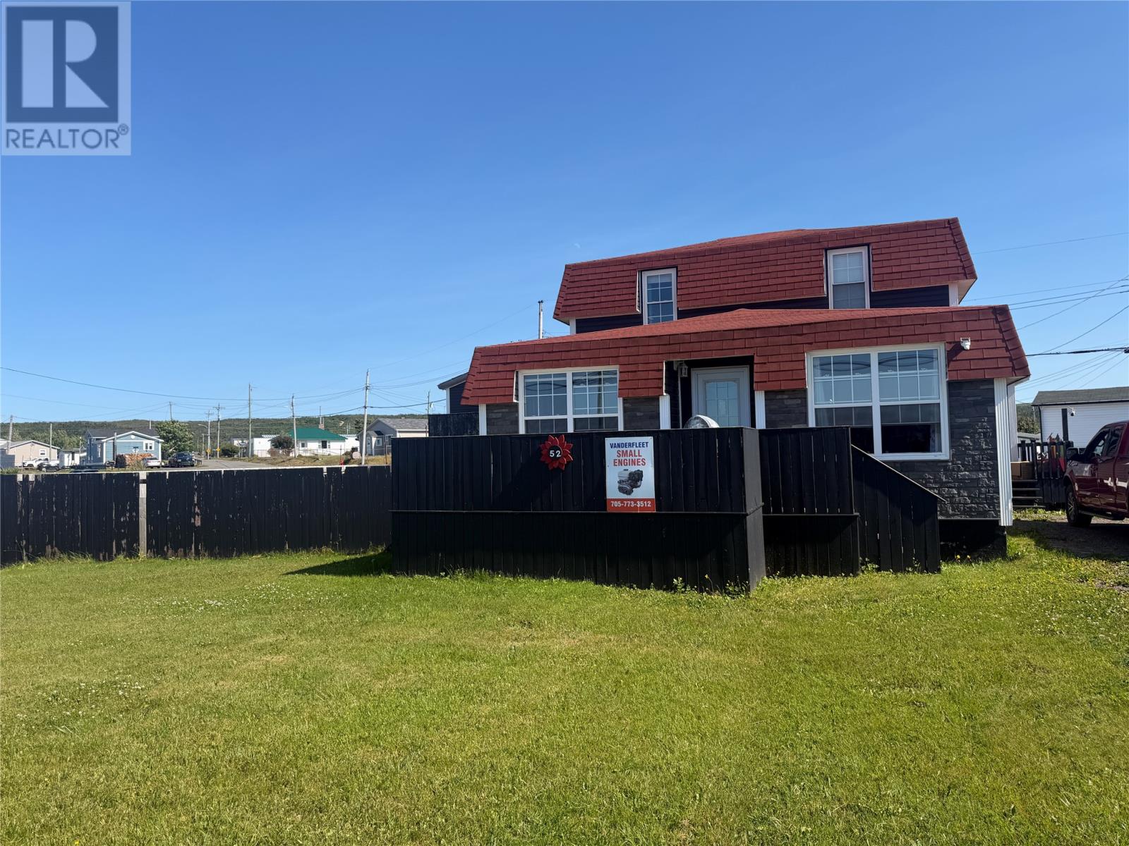 MLS® listing #30066659 for sale located at 52-54 Bayview Street